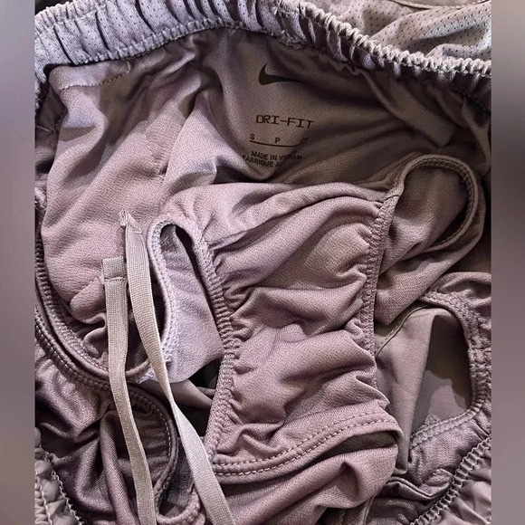 ❇️NIKE Dri Fit Shorts 2 for $22❇️ - Picture 4 of 4